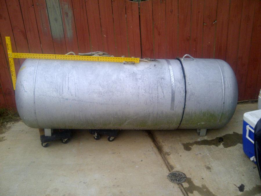 250gal Tank.JPG