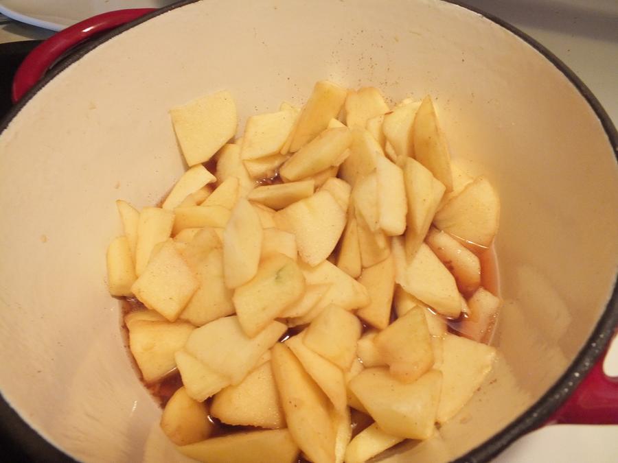 3 apple simmering in sauce.jpg