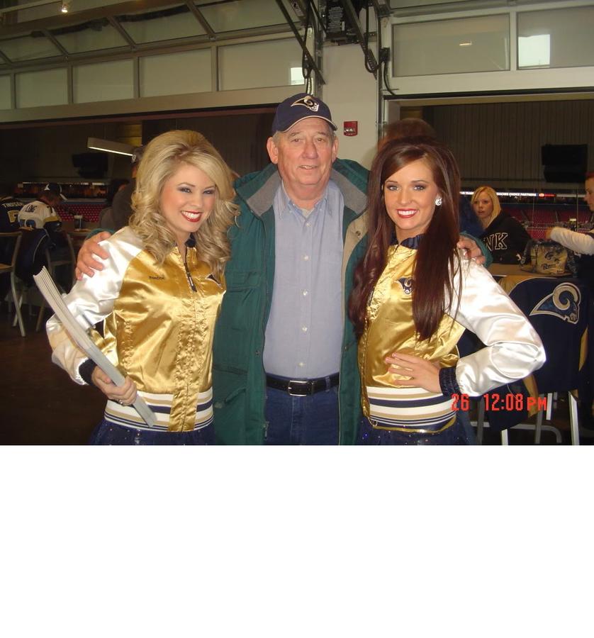 4 Rams 49ers 2012 - Ray & Cheerleaders.jpg