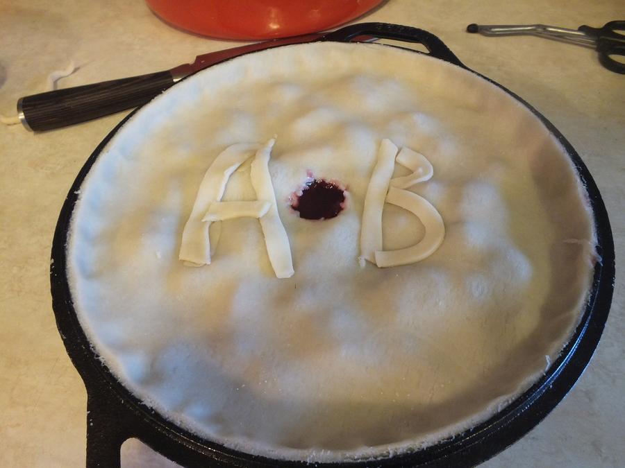 7 apple-berry pie before bake.jpg