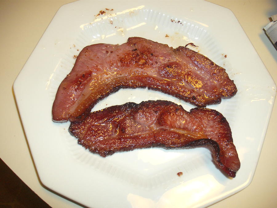 bacon may 25 004.JPG