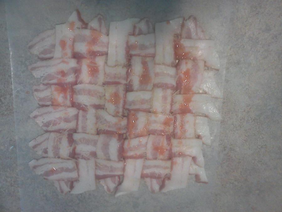 bacon weave with parmesan and hot sauce.jpg