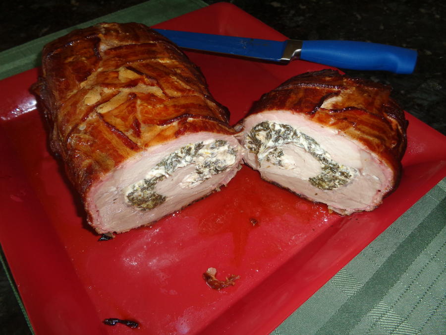 Bacon wrapped pinwheel pork loin 2.jpg