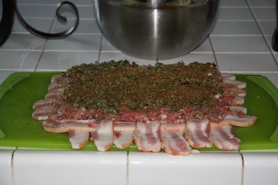 bacon_bomb_004.jpg
