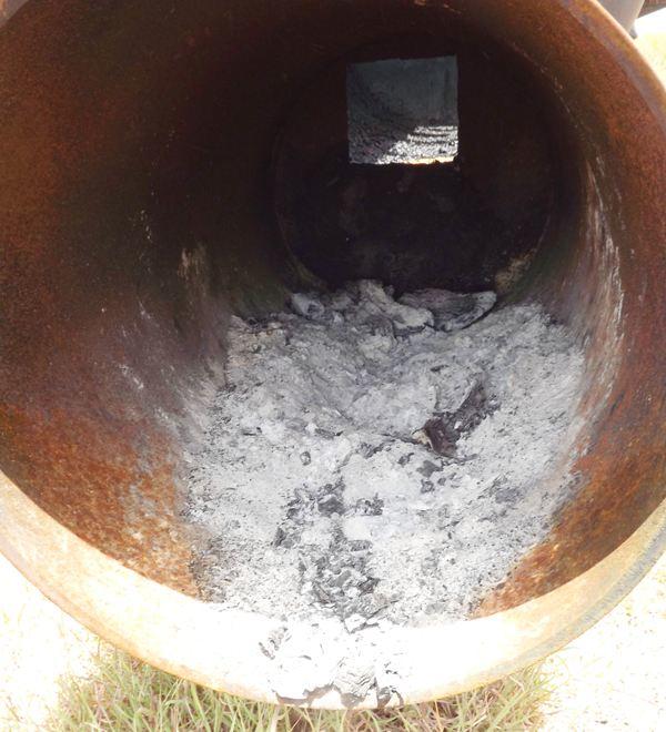 BBQ Pit rezise size 8-9-2013 (2).JPG