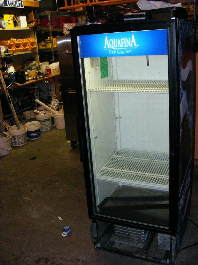 Beer Fridge 001.jpg