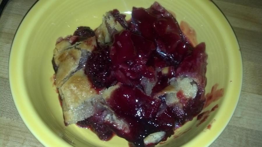 blackberry cobbler 7.JPG