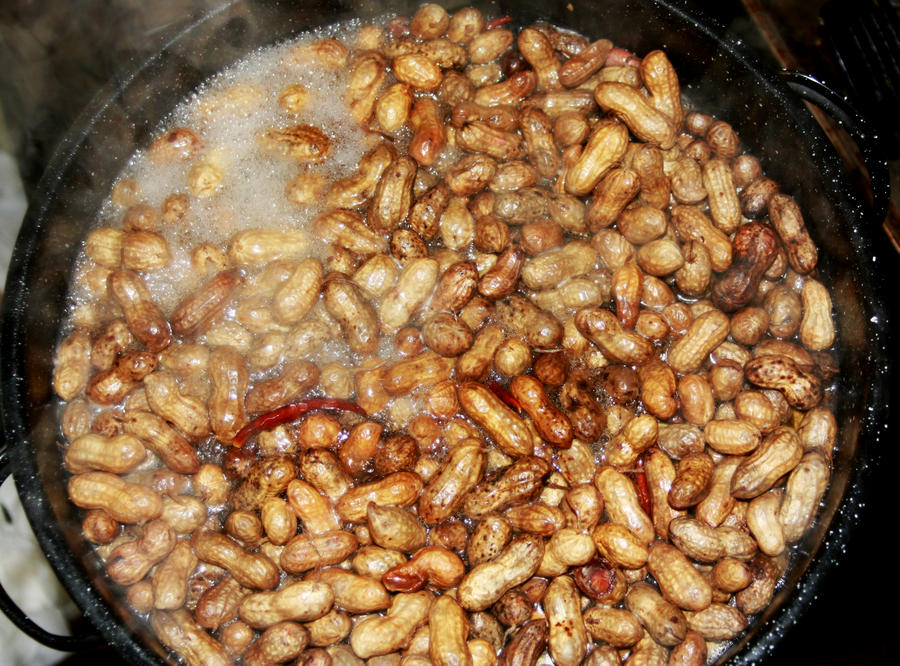 BoiledPeanuts.jpg