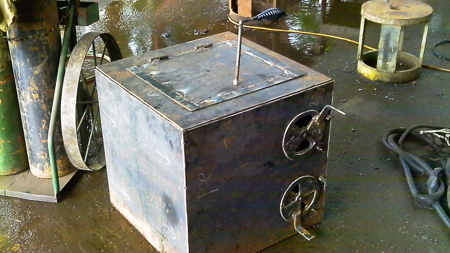box 3 001.JPG