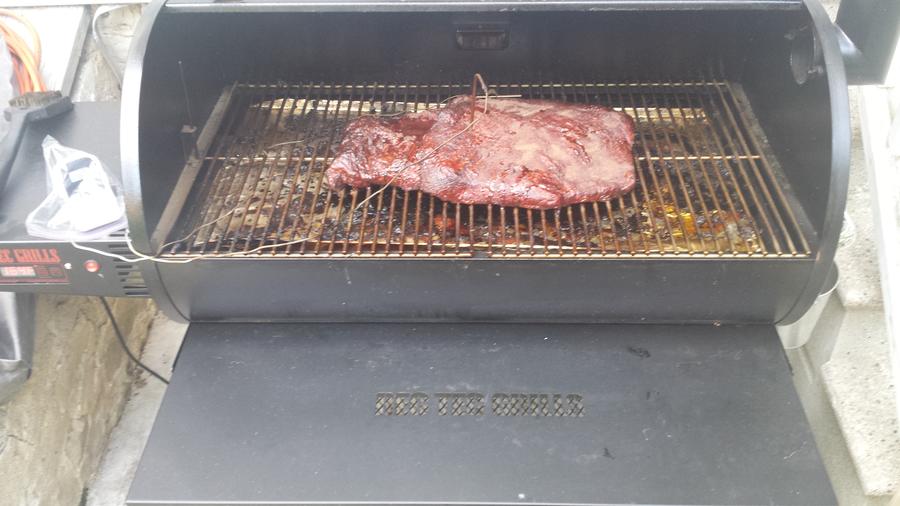 Brisket Grill 2 07-19-14.jpg