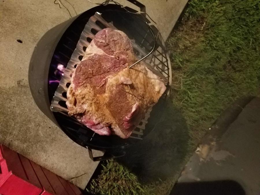 Brisket on 3.jpg