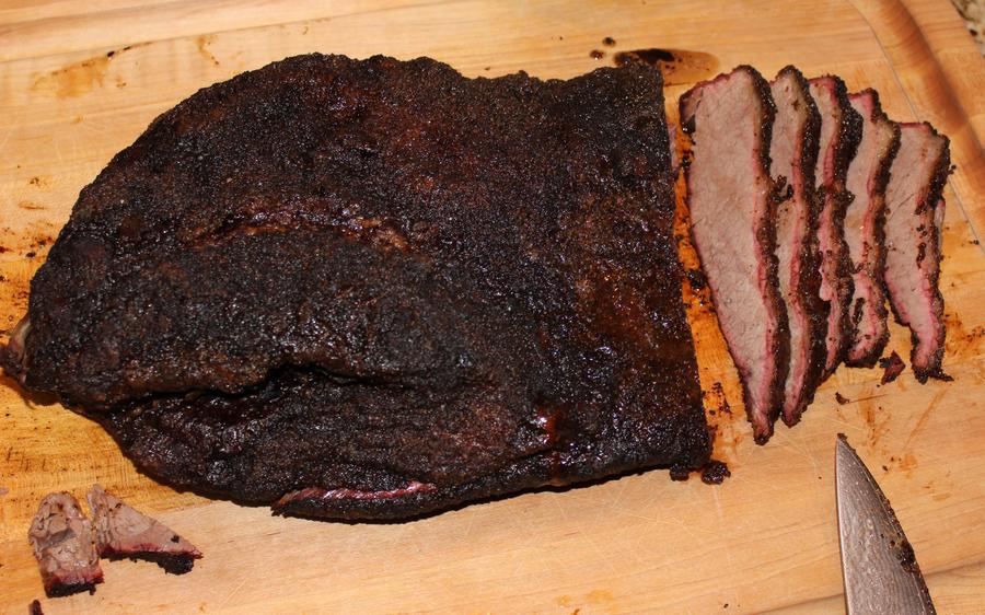 Brisket- Perfect Sliced Flat - 5.7.16.jpg