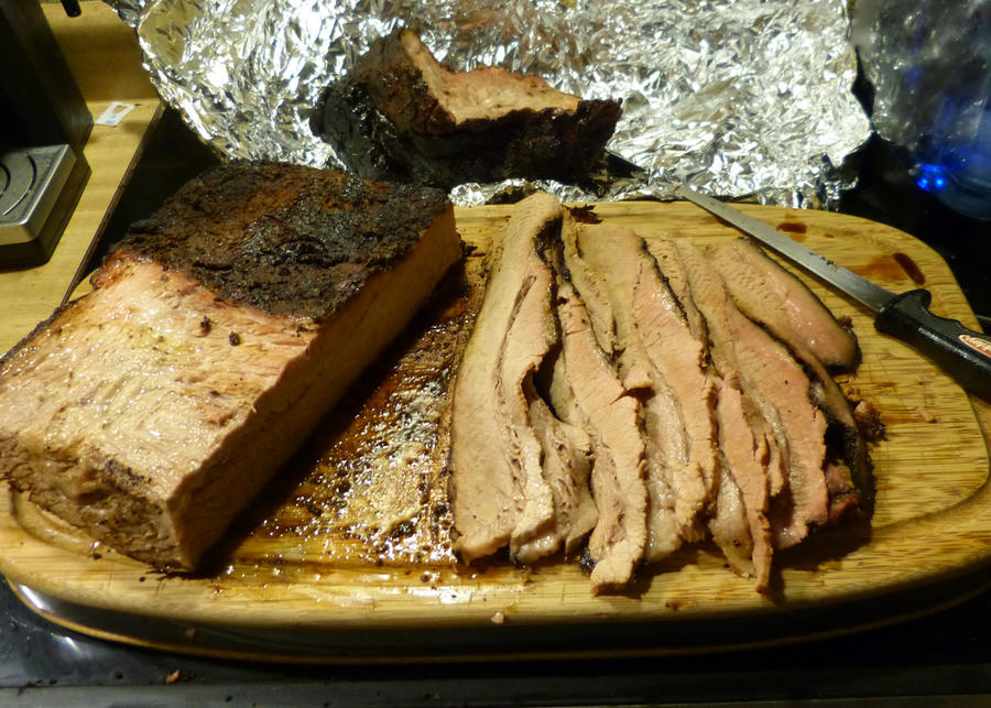 Brisket Sliced1.jpg