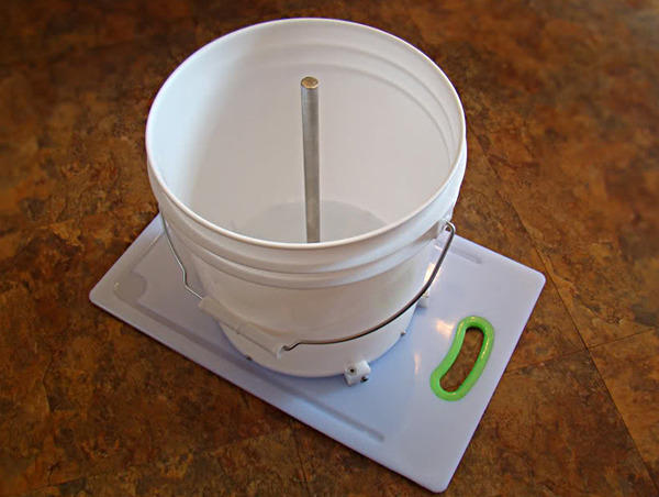 bucket01_sml.jpg