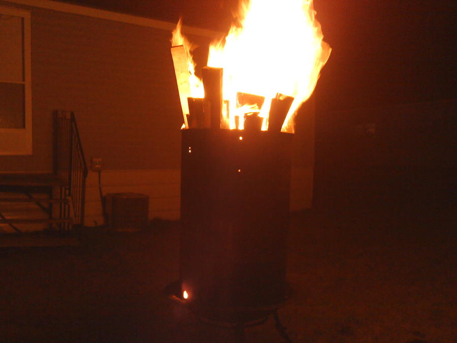 burning out new smoker.jpg