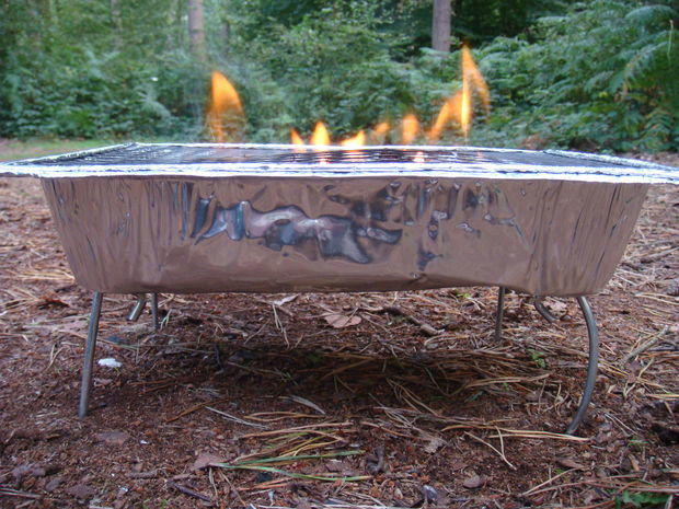 Camping-BBQ-stand.jpg