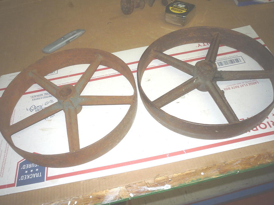 cast iron smoker wheels.JPG