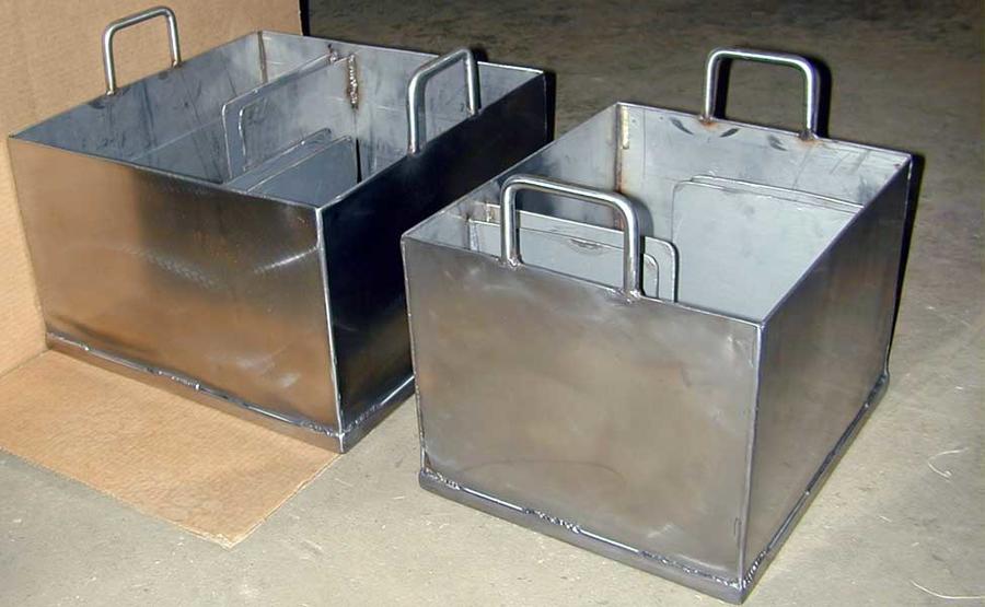 charcoals baskets for 20 & 24 copy.jpg