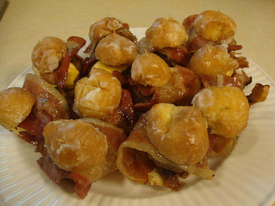 cheeseburgerbaconbombs (11).JPG