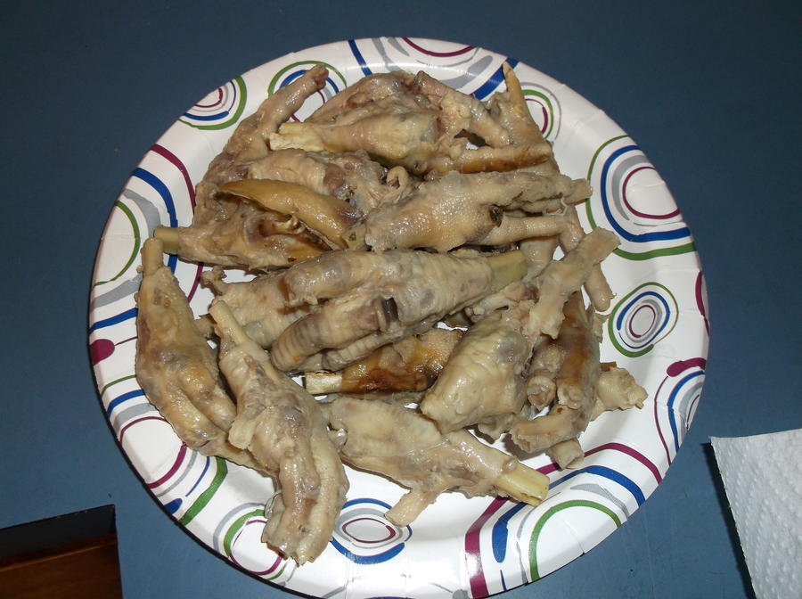 CHICKEN FEET 002.JPG