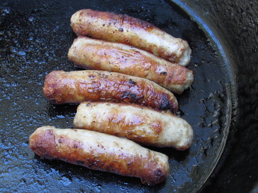 cooking sausage (3).JPG