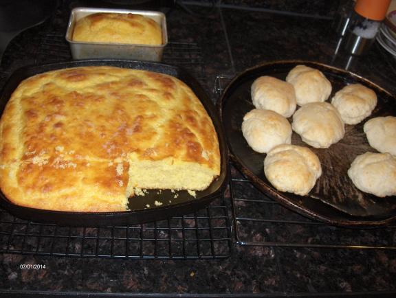 corn bread n biscts.JPG