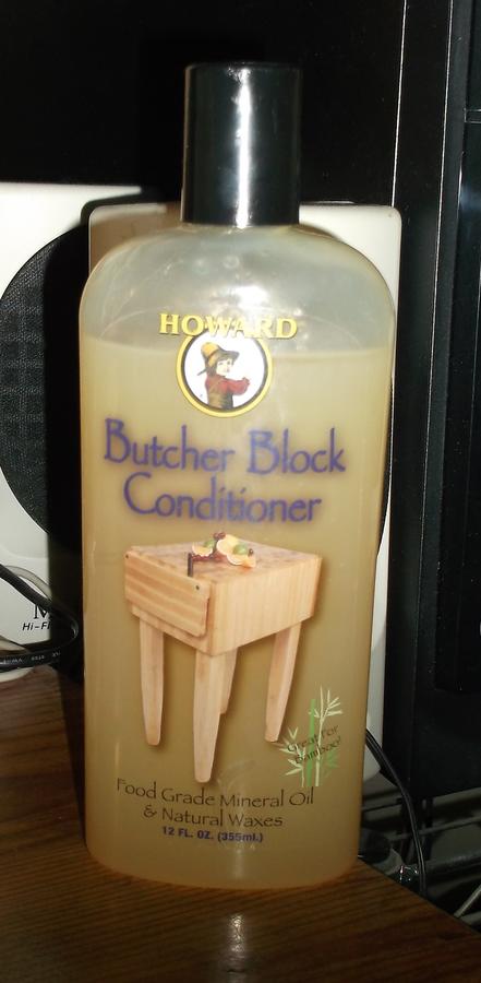 Cutting Board Oil 002.JPG