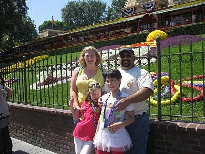 disneyland%20002.JPG