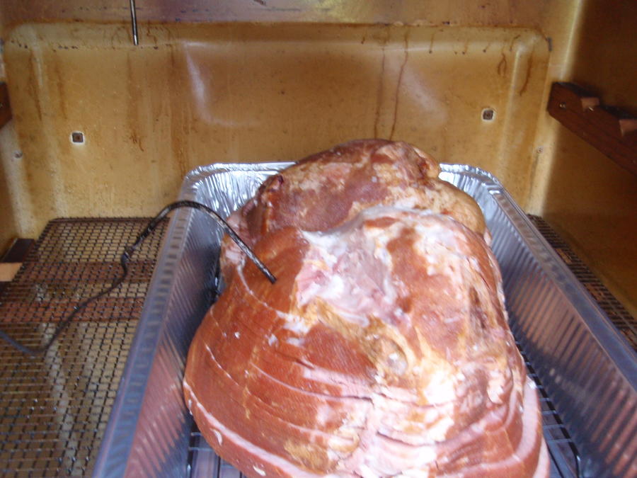 Double Smoked hams 014.JPG