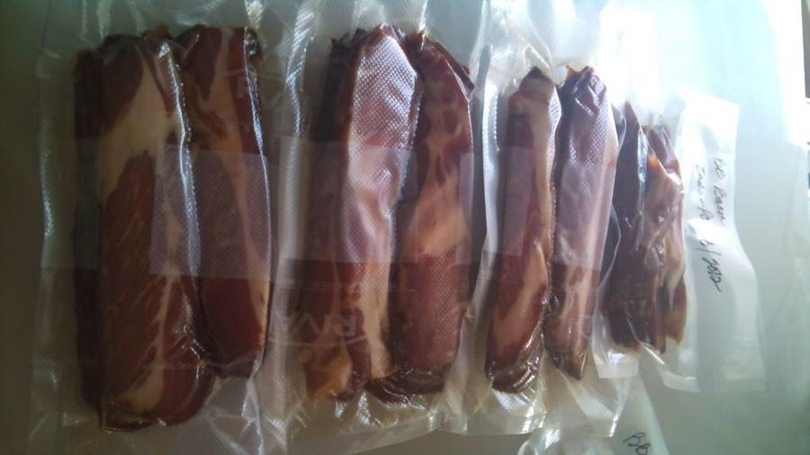 DSC_0580 Molasses Glazed Packaged a.jpg