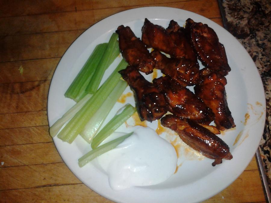 finished smoked buffalo wings!.jpg