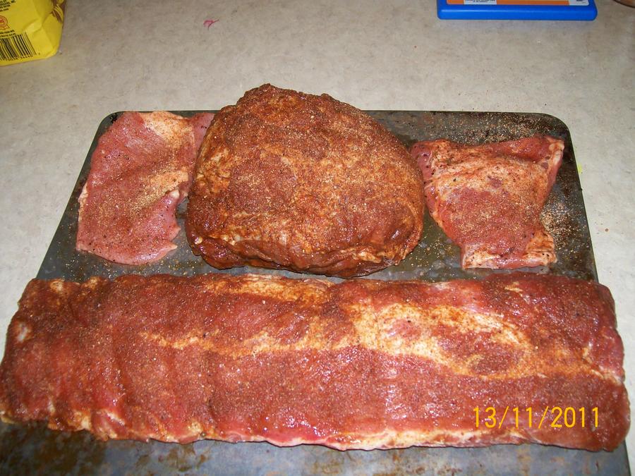 first smoke on new smoker 001.jpg