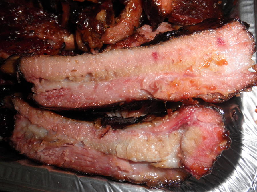first smoked ribs 009.JPG