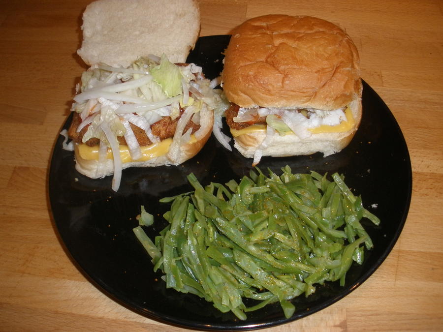 fish sandwich 003.jpg