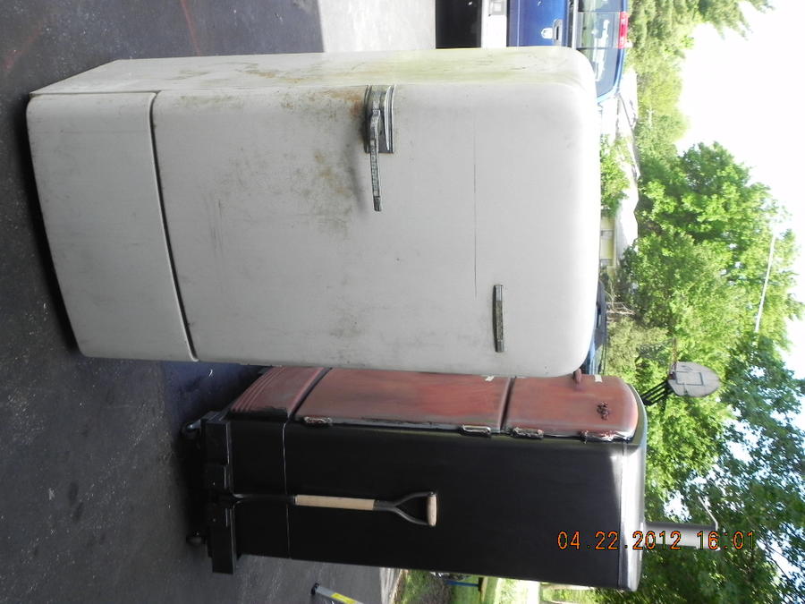 fridge smoker 2012 128.JPG