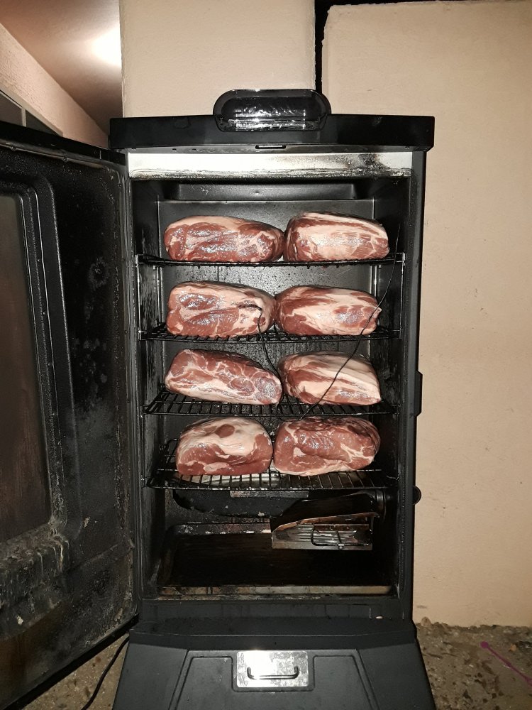 GATOR'S MES40 8 PORK BUTTS