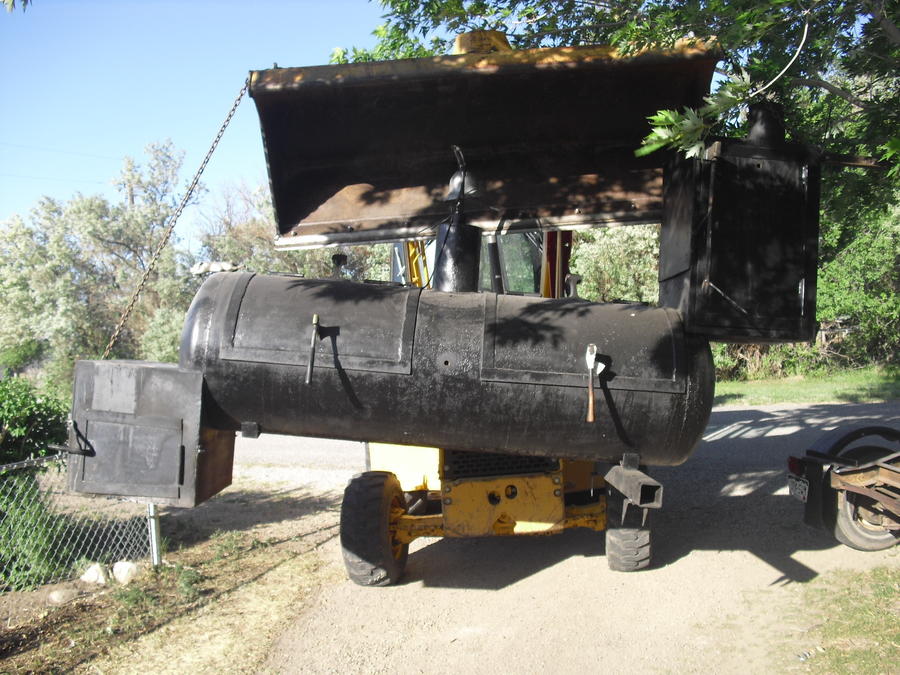 GRANDMA'S NEWTRAILER BUILD 036.JPG