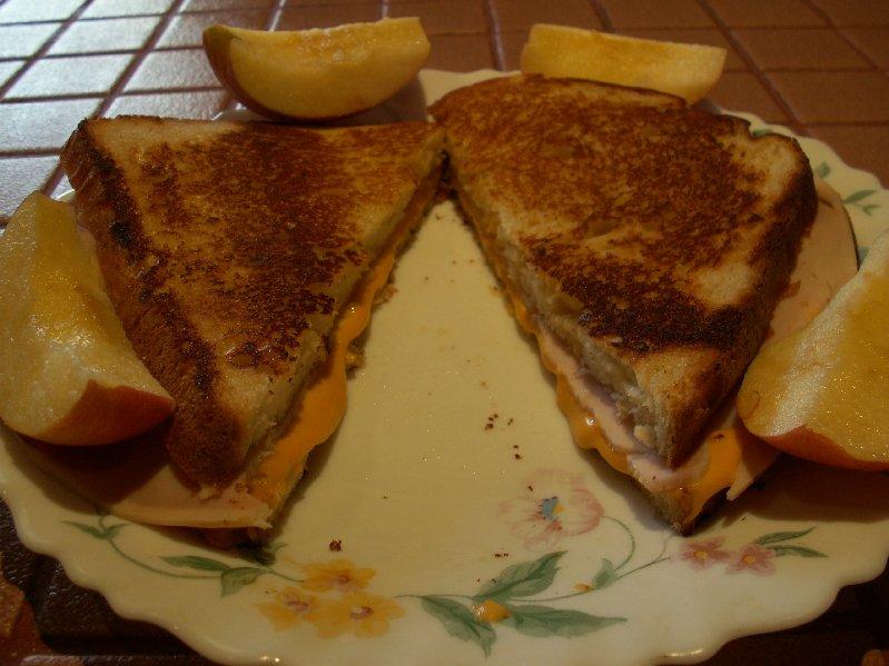Grilled Ham & Cheese 003.jpg