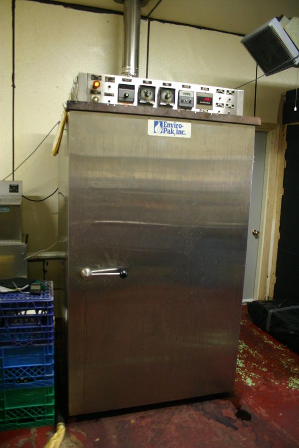 hot smoker 1.JPG