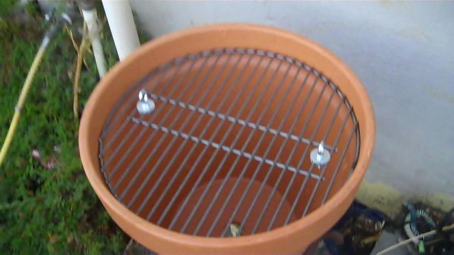 Inside Grate.jpg