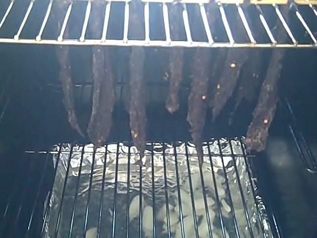 jerky 2 0 00 00-08.jpg