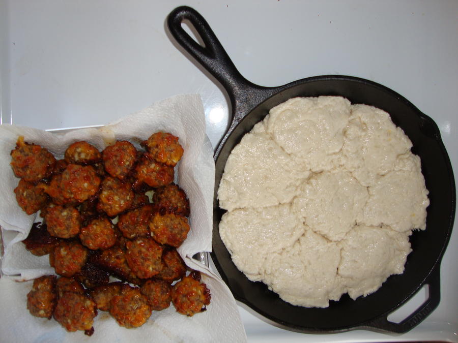 Kat'sBiscuits&SausageBalls.JPG