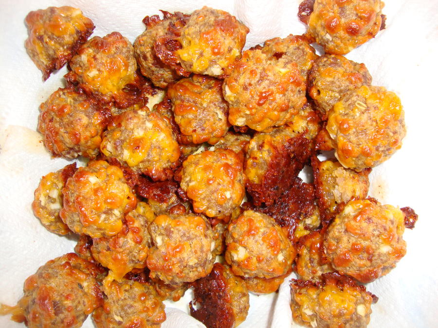 Kat'sSausageBalls.JPG