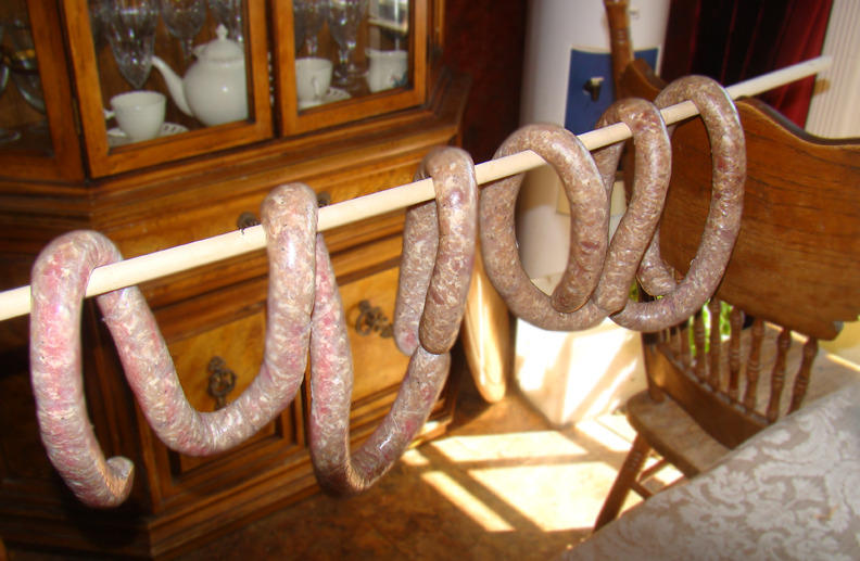 Kielbasa_hangdry.jpg