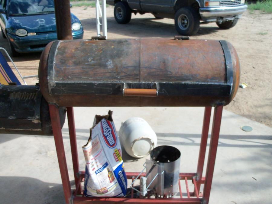 littler biger smoker 001.JPG