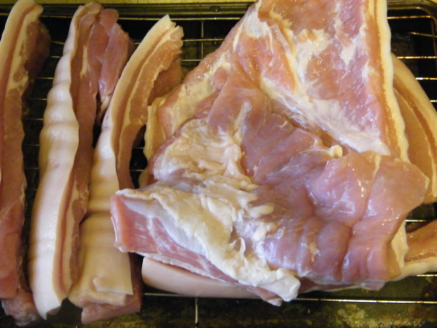 making bacon 002.JPG