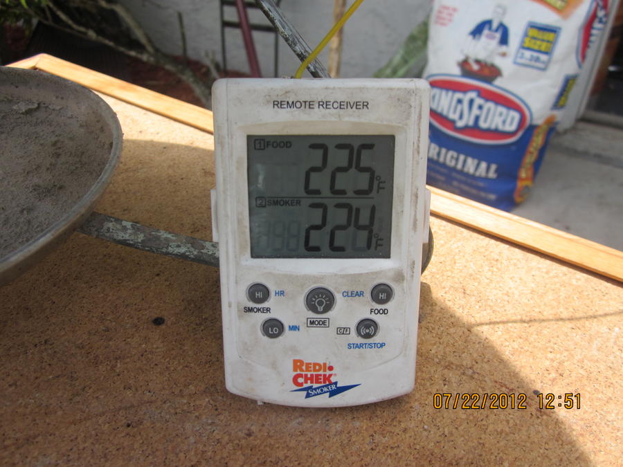 Maple Bourban Ham on the Mini WSM 006.JPG