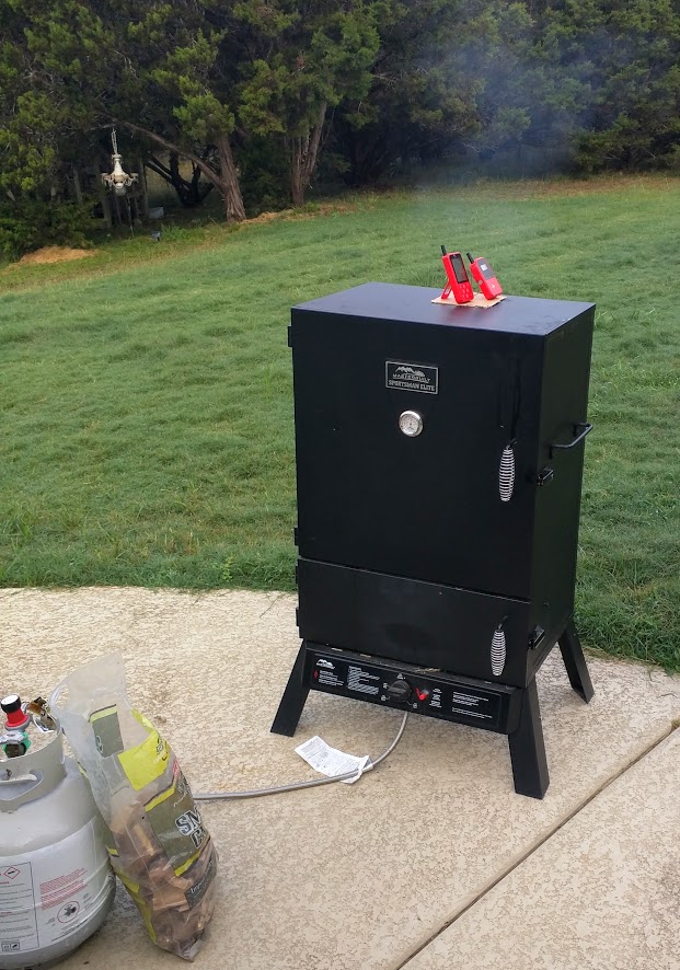 Masterbuillt Sportsman Elite Extra Wide Propane Smoker