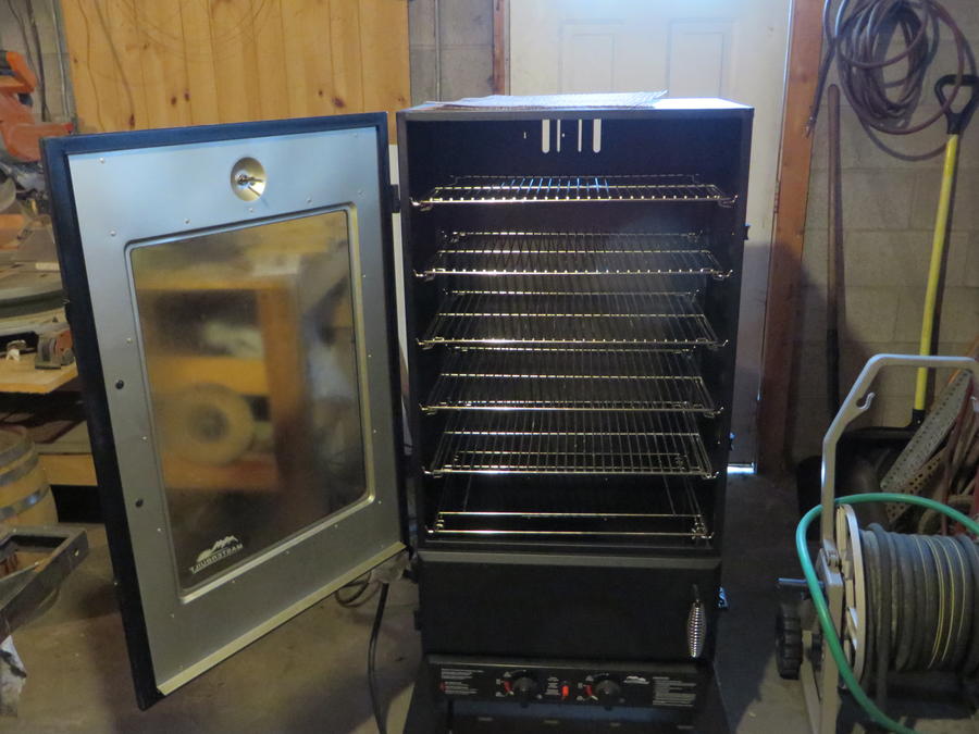 Masterbuilt Smoker 002.JPG