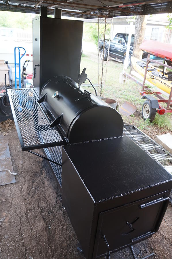 mothers day smoker 014.JPG